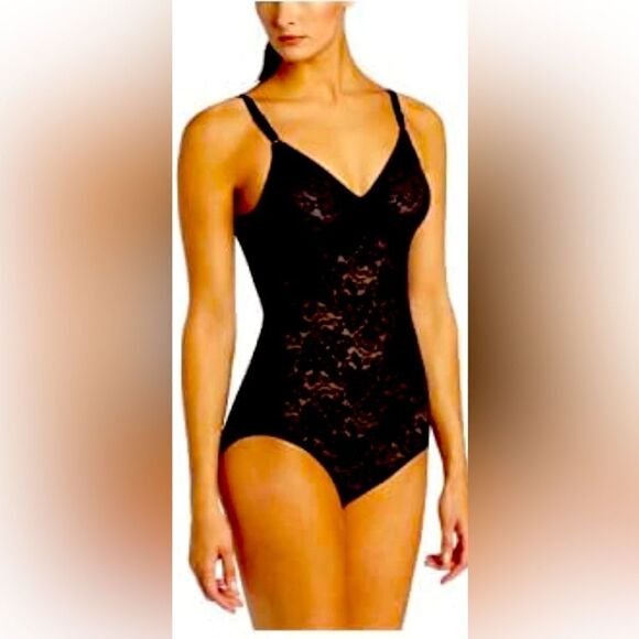 Hanes Lace 'N Smooth® firm control body shaper Size 38B - Picture 1 of 7